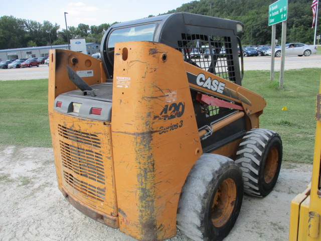 2010 Case 420 Skid Steer Loader