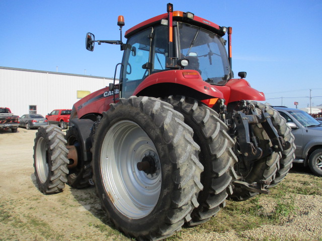 2011 Case IH Magnum 315 Tractor