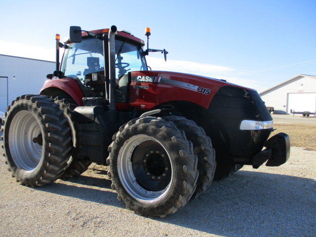 2011 Case IH Magnum 315 Tractor