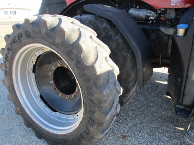 2011 Case IH Magnum 315 Tractor