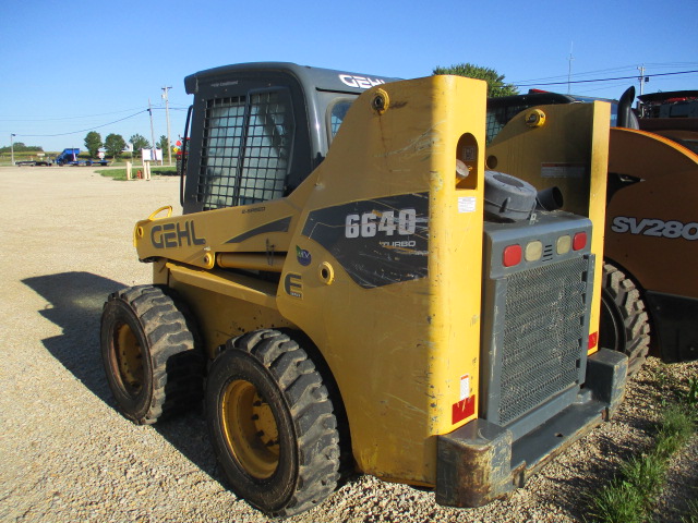 2012 Gehl 6640 E Skid Steer Loader