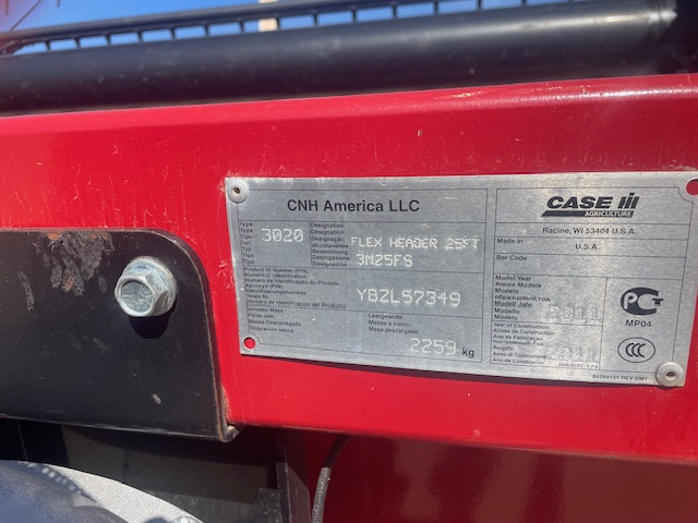 2011 Case IH 3020-25 Header Combine