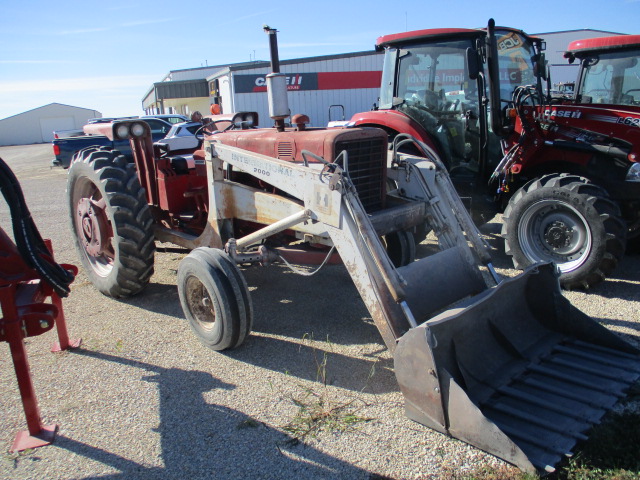 1969 International 656  RC-HS Tractor