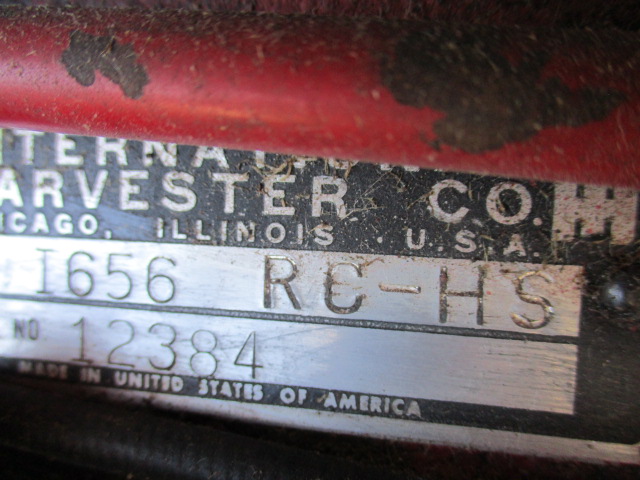 1969 International 656  RC-HS Tractor