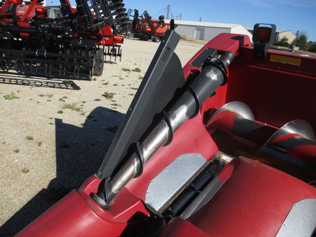 2011 Case IH 2608 Header Corn Head