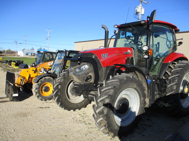 2021 Case IH MAXXUM 125 ACTIVEDRIVE4 ST5 Tractor