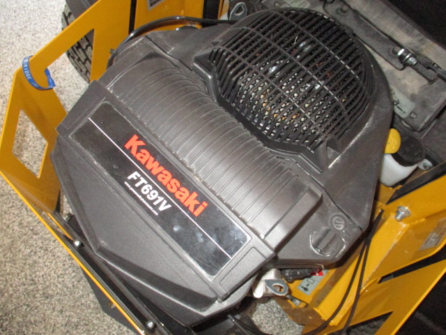 2024 Hustler Excel 941732 HUSTLER FASTRAK -KAWASAKI FT691 (22hp) 54" Mower/Zero Turn