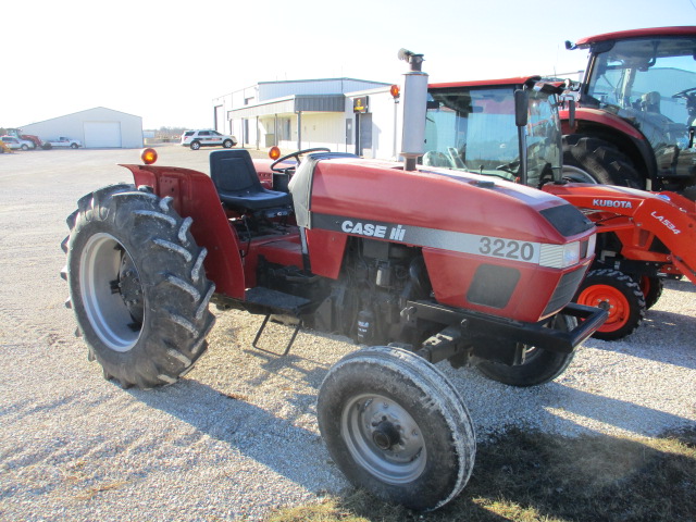 1996 Case IH 3220 Tractor