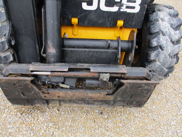 2016 JCB 260 Skid Steer Loader