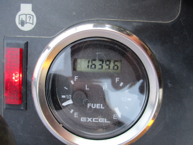 2017 Hustler Excel SUPER Z-33KOH72"-RD-935064 Mower/Zero Turn