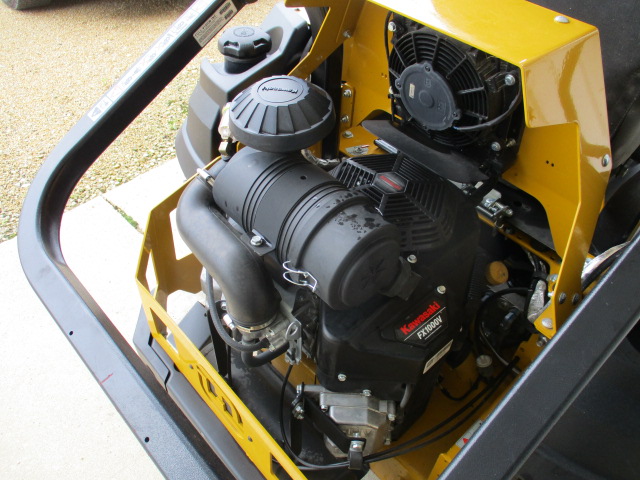 2024 Hustler Excel 942862 -HUSTLER SUPER Z LAWN MOWER -KAWASAKI FX100 Mower/Zero Turn