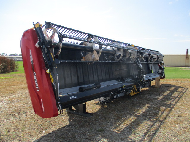 2025 MacDon FD235 Header Draper Flex