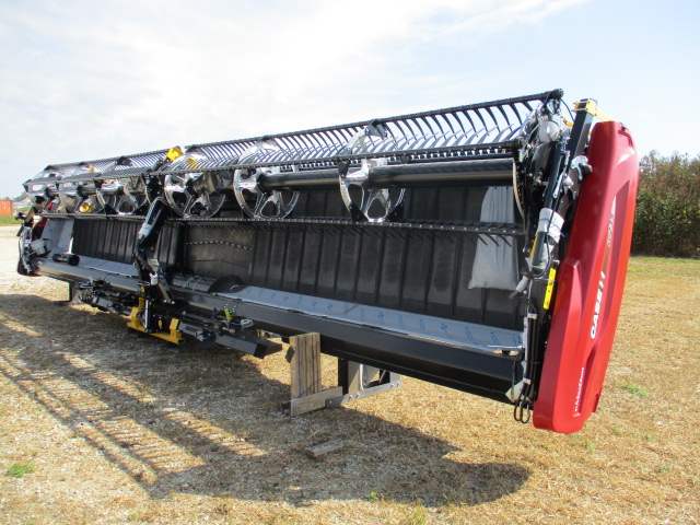 2025 MacDon FD235 Header Draper Flex