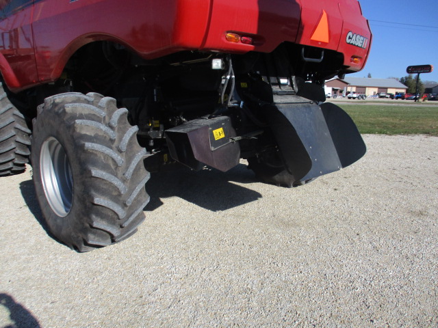 2016 Case IH 7240 Combine