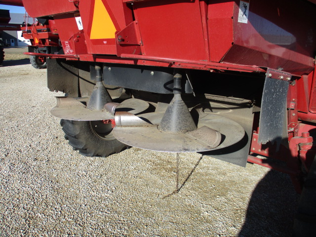 1999 Case IH 2388 Combine