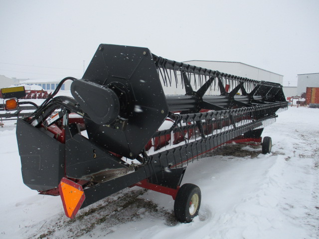 2004 Case IH 1020-25F Header Combine