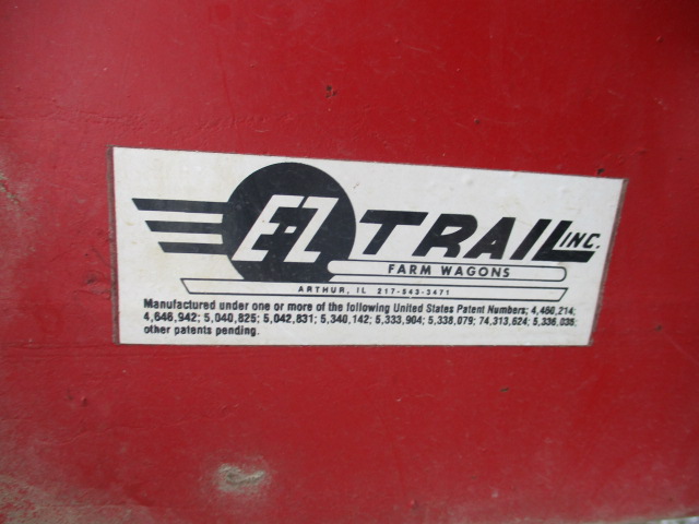 E-Z Trail EZ 672 Header Transport