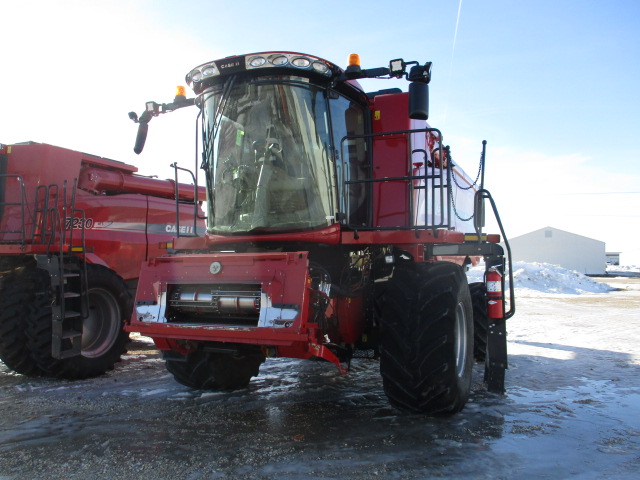 2016 Case IH 6140 Combine