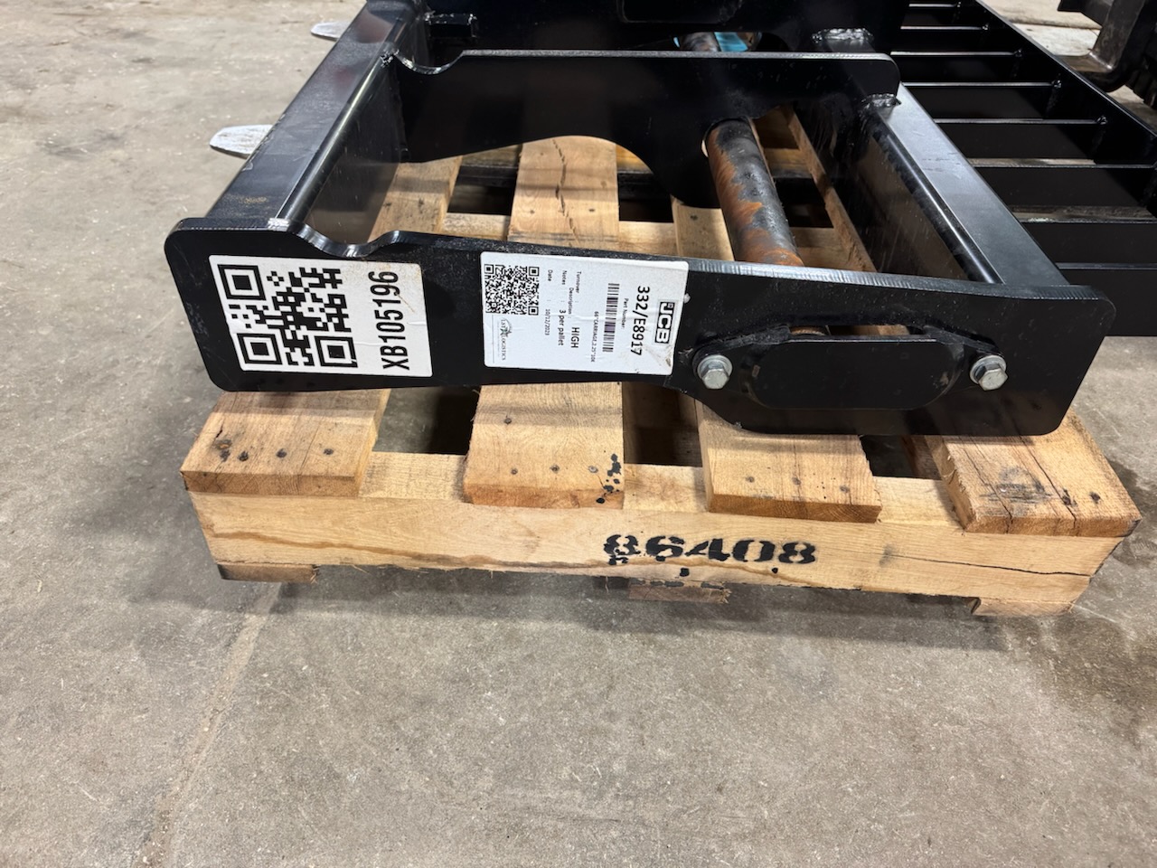 2025 JCB 332/E8917 Attachments