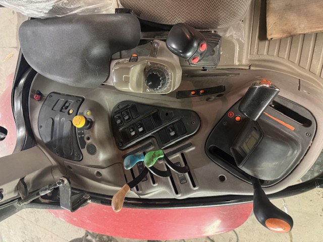 2021 Case IH MAXXUM 125 ACTIVEDRIVE4 ST5 Tractor