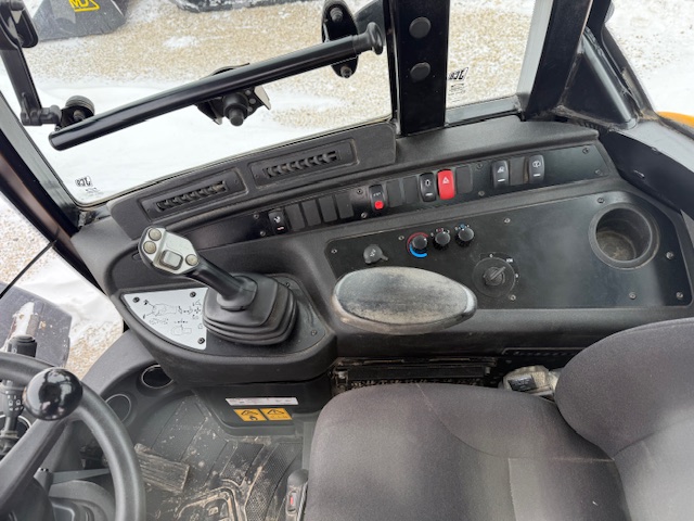 2022 JCB 407 T4 Wheel Loader