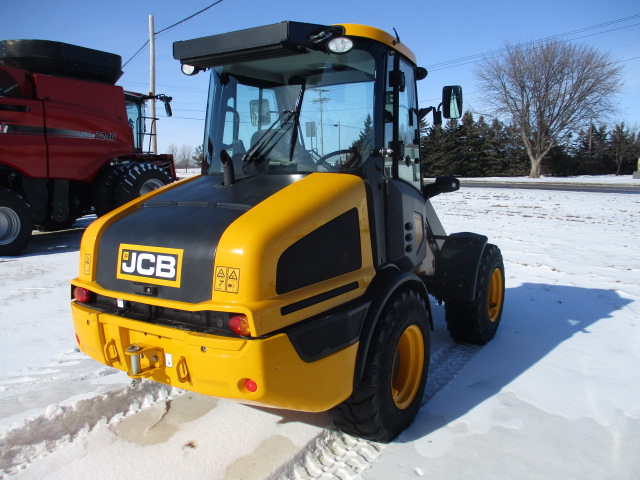 2021 JCB 407 T4 Wheel Loader