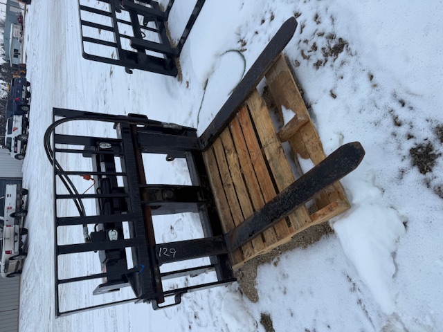 2025 JCB 330/71421 JCB 48" Wide Side Tilt Carriage 2 1/4" f Pallet Fork