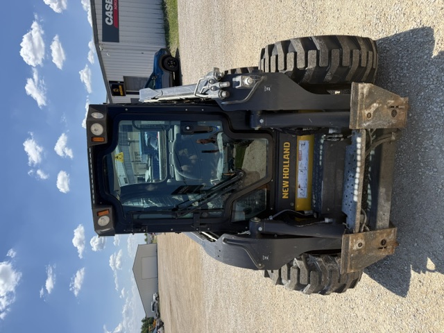 2021 New Holland L328 Skid Steer Loader