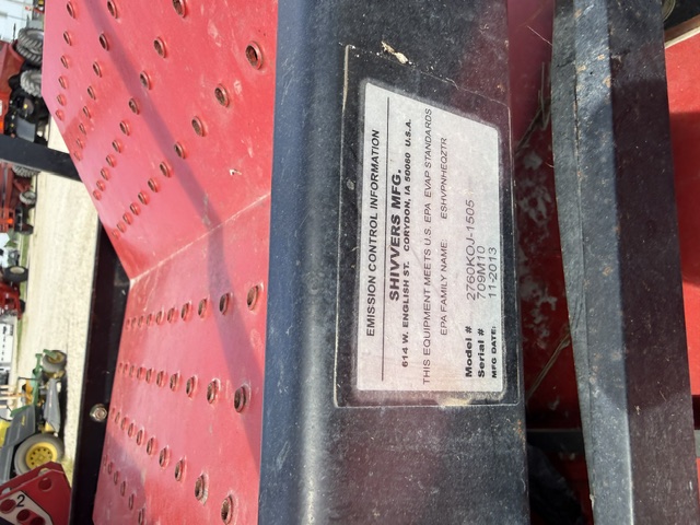 2013 Country Clipper 2760 Country Cliper Defender Mower/Zero Turn