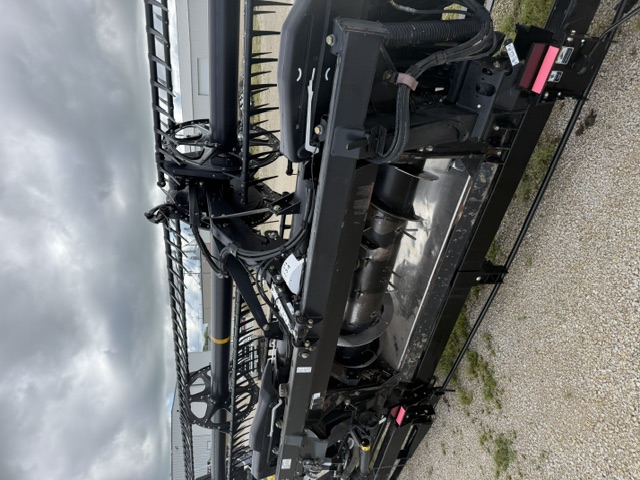 2017 MacDon FD75-40 Header Draper Flex