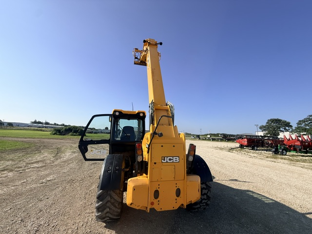 2017 JCB 560-80 Agri Super TeleHandler