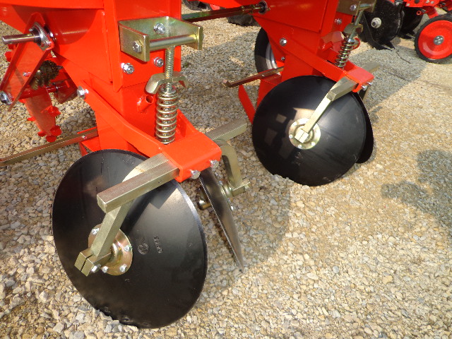 2024 Checchi & Magli F300L 2 ROW POTATO PLANTER Potato Planter