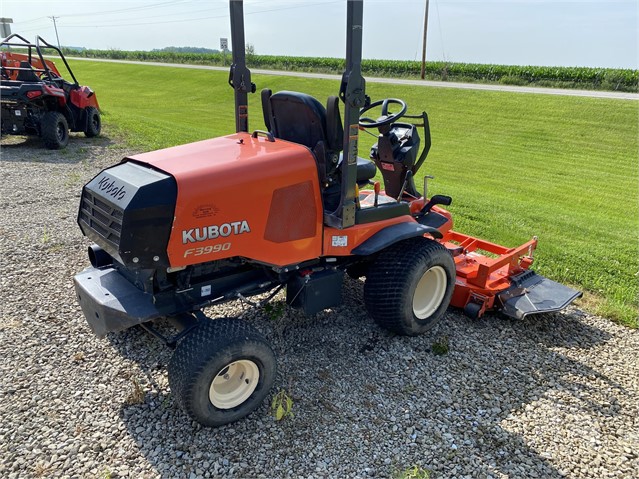 2014 Kubota F3990 Mower/Front Mount