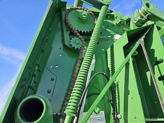 2020 John Deere 560M Baler/Round