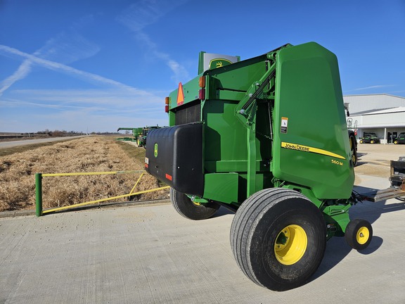 2020 John Deere 560M Baler/Round