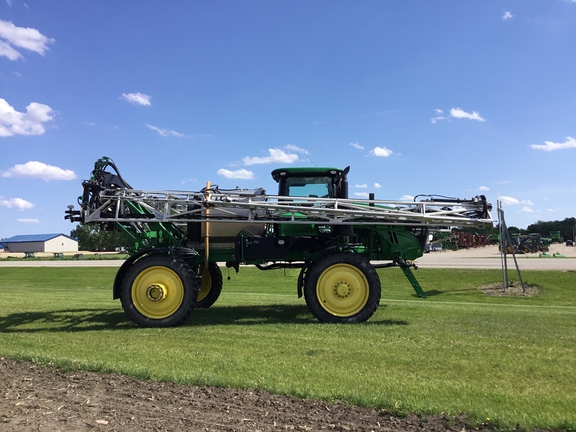 2019 John Deere R4038 Sprayer/High Clearance