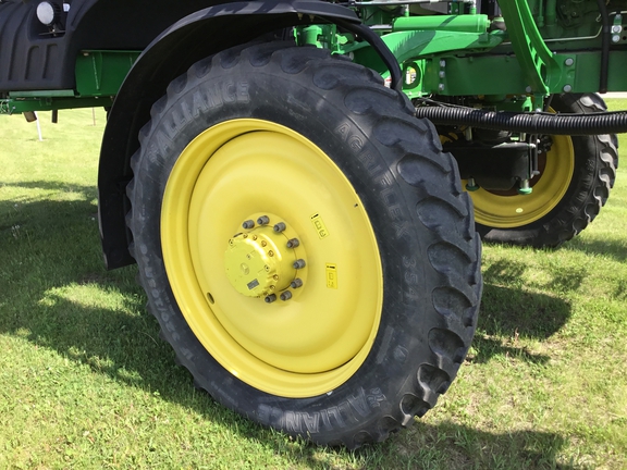 2019 John Deere R4038 Sprayer/High Clearance