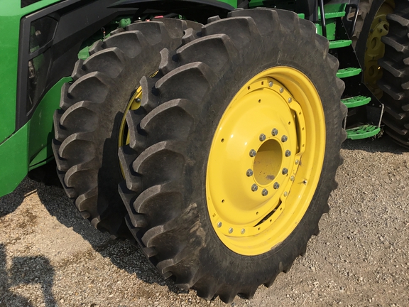 2021 John Deere 8R 340 Tractor