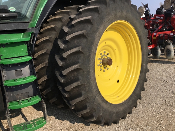 2021 John Deere 8R 340 Tractor