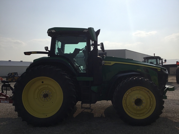 2021 John Deere 8R 340 Tractor