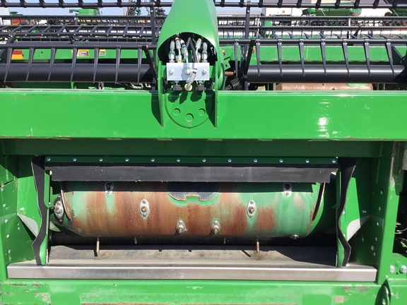 2020 John Deere 740FD Header Combine