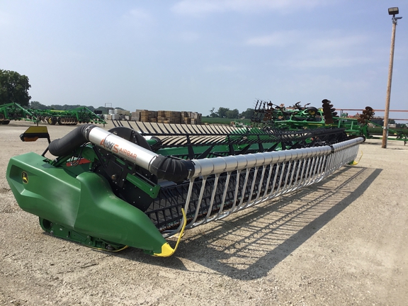 2021 John Deere RD40F Header Combine