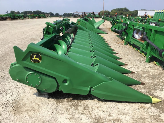 2022 John Deere C12F Header Corn Head