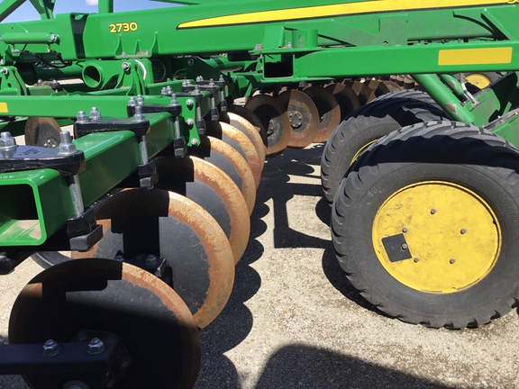 2023 John Deere 2730 Disk Ripper