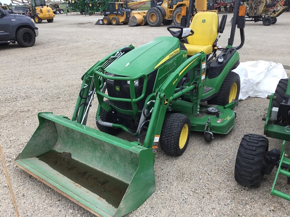 2020 John Deere 1025R Tractor Compact