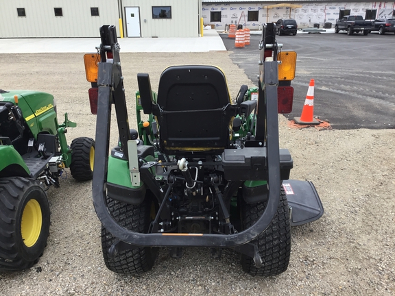 2020 John Deere 1025R Tractor Compact