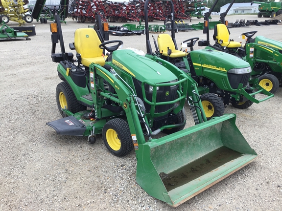 2020 John Deere 1025R Tractor Compact