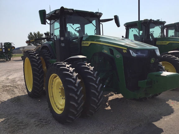 2022 John Deere 8R 340 Tractor