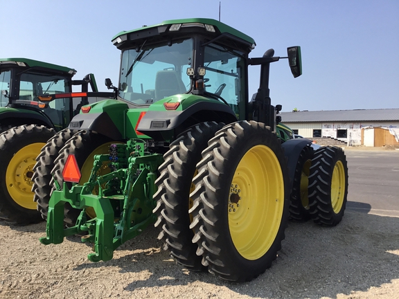 2022 John Deere 8R 340 Tractor