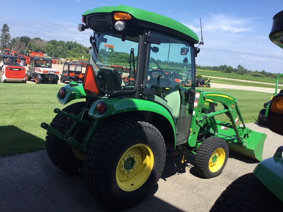 2019 John Deere 3046R Tractor Compact